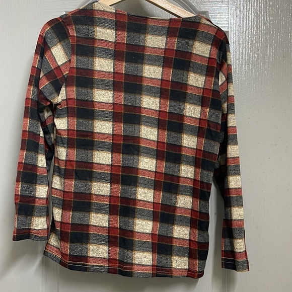 Checkered full sleeves warmer in size medium - Picture 6 of 6